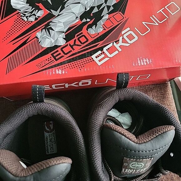 Ecko Unltd Junior Boys Hiking Boot Brown & Green Size 5 - NEW IN BOX - Picture 10 of 10